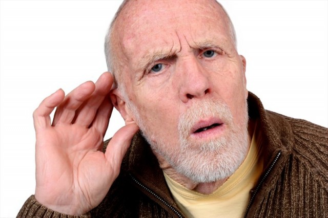 احتمال زوال حافظه در سالمندان کم شنوا