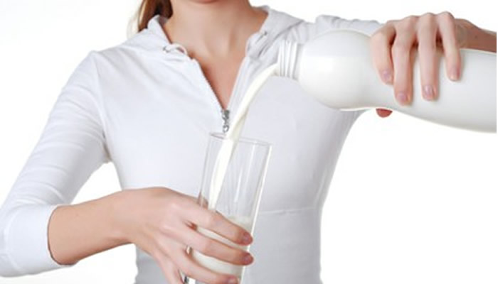 آیا نوشیدن شیر زیاد مرگبار است؟