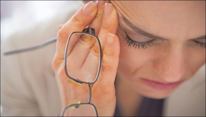 آیا بیماری های چشم باعث سردرد می شود؟