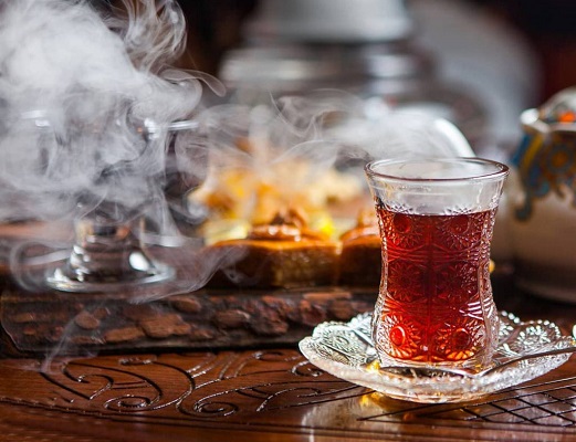 بایدها و نبایدهای مصرف چای؛ محبوبترین نوشیدنی ایرانیها بایدها و نبایدهای مصرف چای؛ محبوبترین نوشیدنی ایرانیها