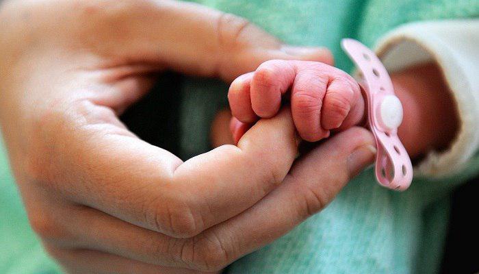 چگونگی بارداری در مبتلایان به ایدز چگونگی بارداری در مبتلایان به ایدز