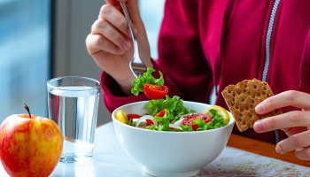 غذاهای مفید برای بواسیر