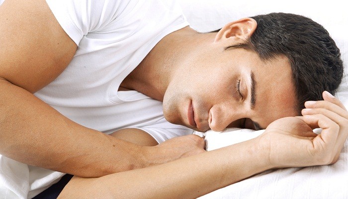 از وضعیت بدن انسان هنگام خواب چه می‌توان فهمید؟