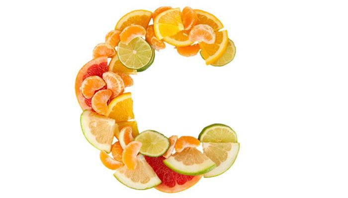 آیا ویتامین C در پیشگیری و درمان علایم سرماخوردگی موثر است؟ آیا ویتامین C در پیشگیری و درمان علایم سرماخوردگی موثر است؟