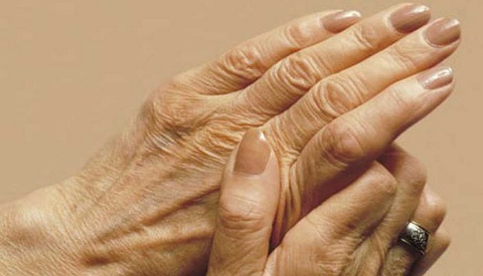 هفت مشکل که پوست دستتان را پیرتر نشان می دهند