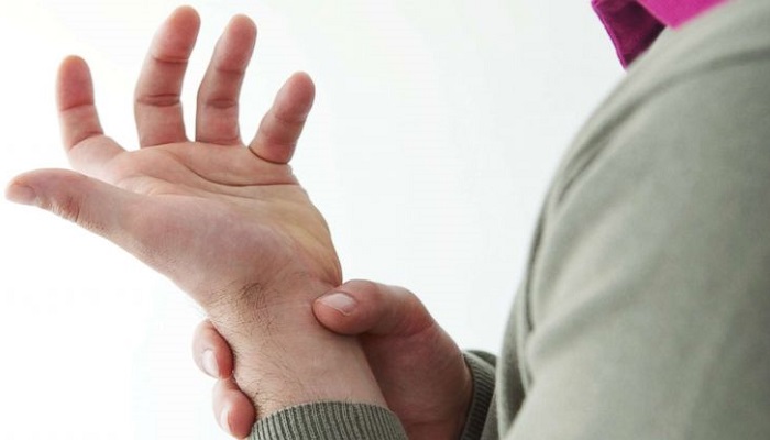 گز گز دست، مشکلی با دلایل متفاوت گز گز دست، مشکلی با دلایل متفاوت