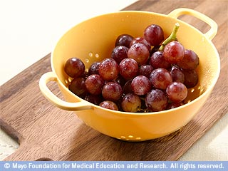 برای دریافت کالری حجم بیشتری غذا بخورید