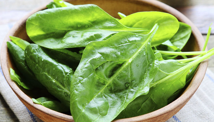 برگ چغندر و اینهمه خاصیت! برگ چغندر و اینهمه خاصیت!