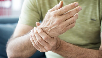 چرا استخوان هایم درد می کند؟