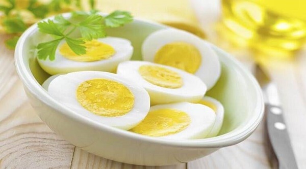 آیا تخم مرغ، صبحانه مناسبی است؟ آیا تخم مرغ، صبحانه مناسبی است؟