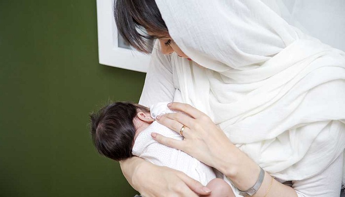 شیر دادن به نوزاد شانس سکته مغزی را کاهش می دهد