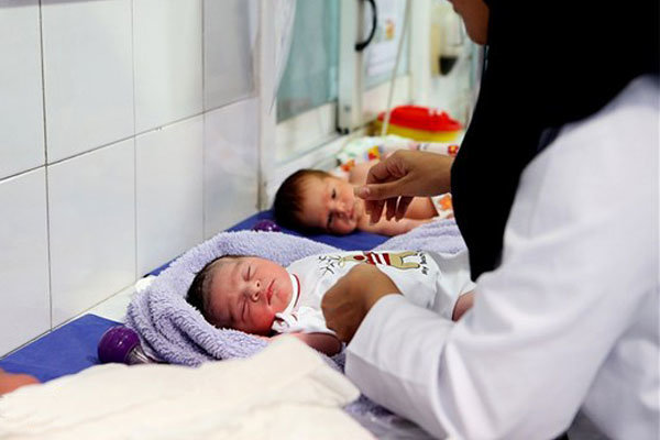 خطر تولد نوزاد نارس در مادرانی که خواب کافی ندارند