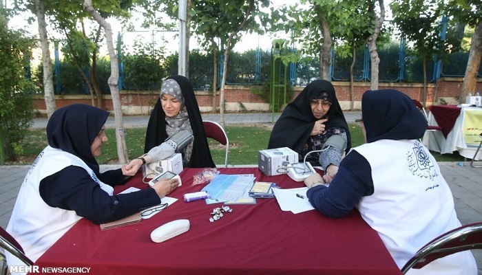 زنان ایرانی بیشتر از مردان دچار فشار خون بالا می شوند