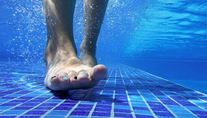 اصول راه رفتن در آب برای مبتلایان به دردهای مفصلی