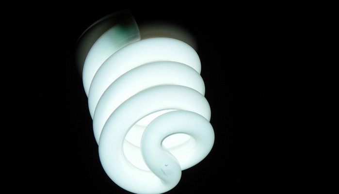 وزارت بهداشت مخالف تولید لامپ های کم مصرف جیوه ای است